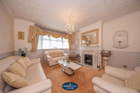 5 bedroom semi-detached house for sale, Watercall Avenue., Coventry CV3