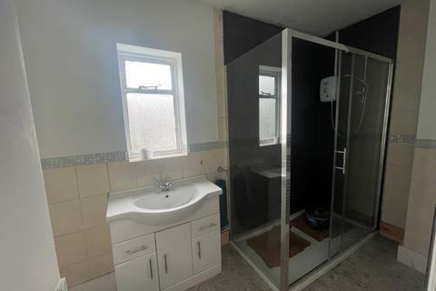 1 bedroom flat to rent, Room D @ Graystones 4 St Peters Street, Duxford, Cambs
