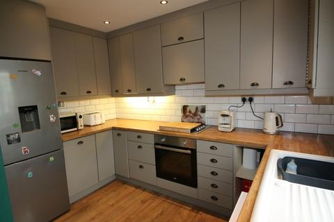 156 Priors Grange, High Pittington, Durham, DH6 1DE