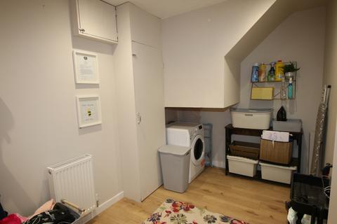 156 Priors Grange, High Pittington, Durham, DH6 1DE