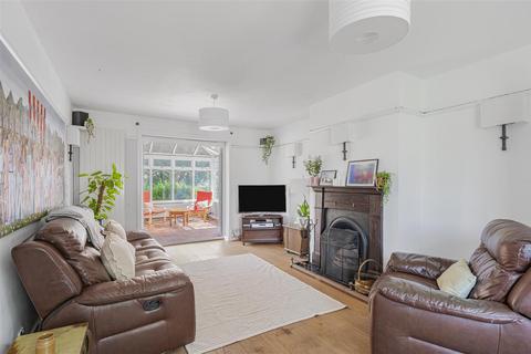 undefined, Marine Crescent, Seaford