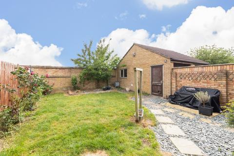 3 bedroom semi-detached house for sale, Pytenry Close, Abingdon OX14