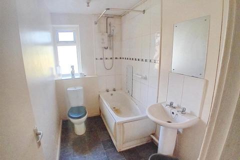 1 bedroom flat for sale, St. Johns Green, North Shields NE29