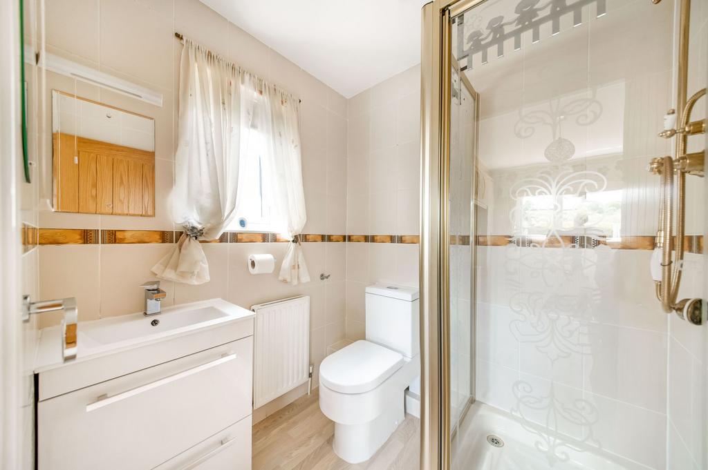 En suite shower room