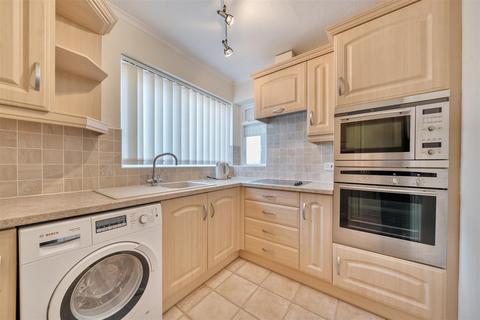 19 Brooklands Road, Brantham, Manningtree, CO11 1RN