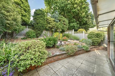 19 Brooklands Road, Brantham, Manningtree, CO11 1RN