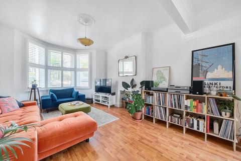 36 Apsley Road, London, SE25 4XT
