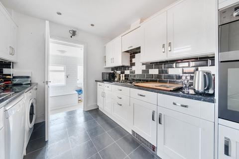 36 Apsley Road, London, SE25 4XT