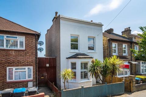 36 Apsley Road, London, SE25 4XT