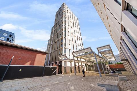 Perceval Square, Harrow