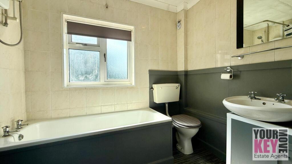 Hythe Estate Agents - Your Key Move. Free property