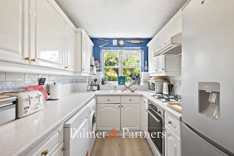 4 bedroom link detached house for sale, Braithwaite Drive, Turner Rise, Colchester, Essex, CO4