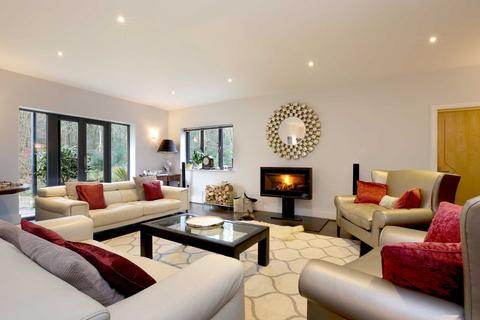 5 bedroom detached house for sale, Elmshott Close, Penn, Buckinghamshire, HP10