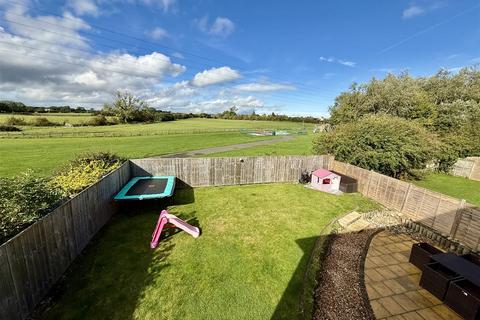 4 bedroom detached house for sale, Newquay Close, Darlington