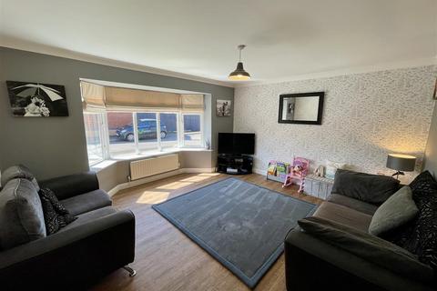 4 bedroom detached house for sale, Newquay Close, Darlington