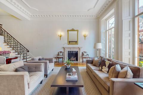 undefined, Cadogan Square, London SW1X
