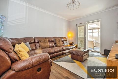 4 bedroom detached house for sale, Green Lane, Lebberston, Scarborough