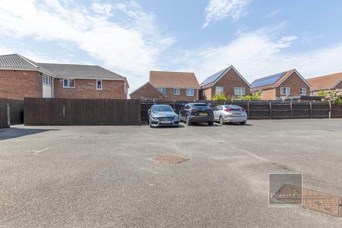 31 Burdock Close, Wymondham, NR18 0YE