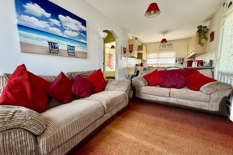 2 bedroom bungalow for sale, Fourth Avenue, Tingdene Holiday Park, Bridlington, East Yorkshire, YO15