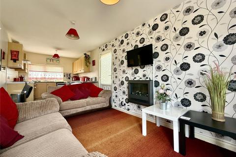 2 bedroom bungalow for sale, Fourth Avenue, Tingdene Holiday Park, Bridlington, East Yorkshire, YO15