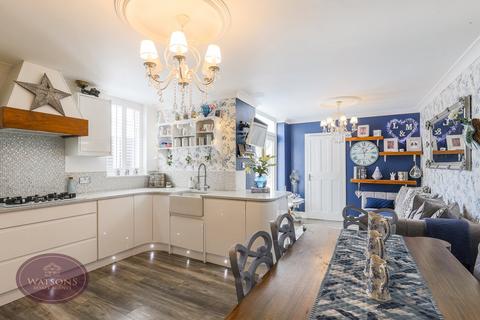 3 bedroom detached house for sale, Highbury Road, Nottingham, NG6