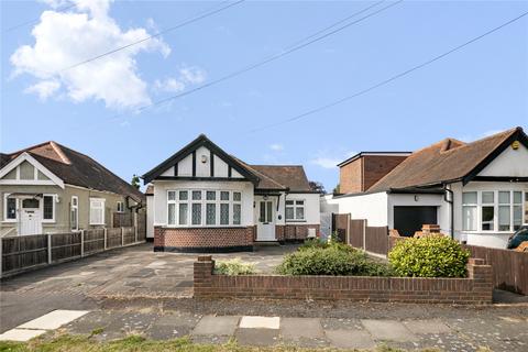 2 bedroom bungalow for sale, Kenbury Close, Uxbridge UB10