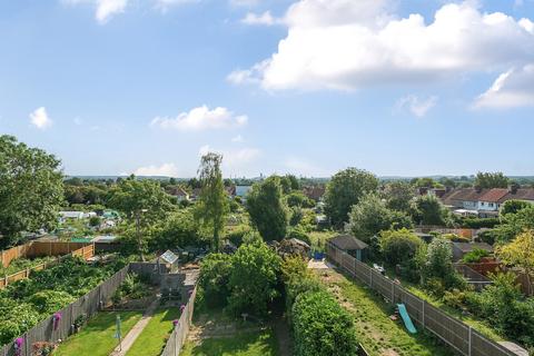 4 bedroom semi-detached house for sale, Benhill Road, Sutton SM1