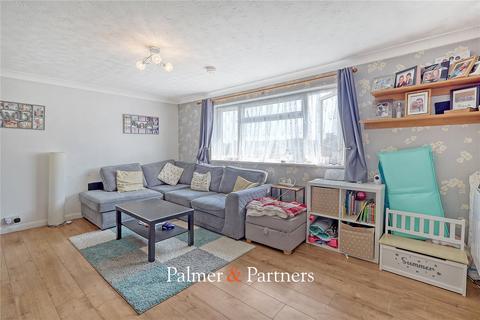 12 Spring Rise, Chelmsford, CM2 8SQ
