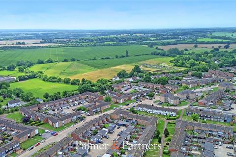 12 Spring Rise, Chelmsford, CM2 8SQ