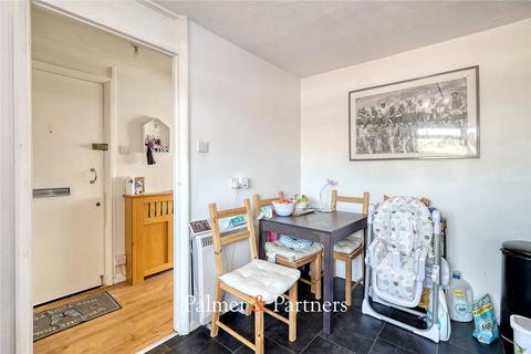 12 Spring Rise, Chelmsford, CM2 8SQ