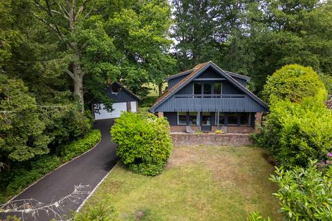 undefined, Melrose Place, Storrington, RH20