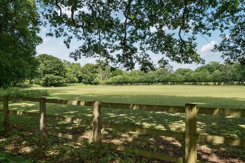 undefined, Melrose Place, Storrington, RH20