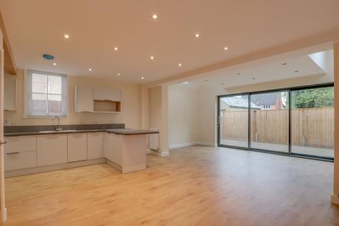 4 bedroom detached house to rent, Coles Lane, Oakington, CB24