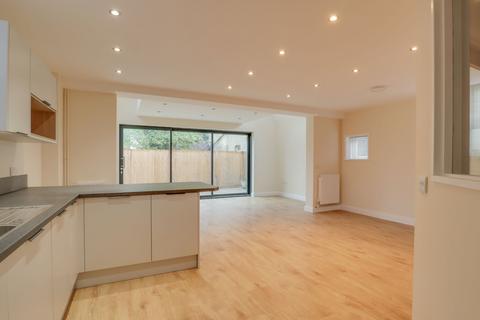 4 bedroom detached house to rent, Coles Lane, Oakington, CB24