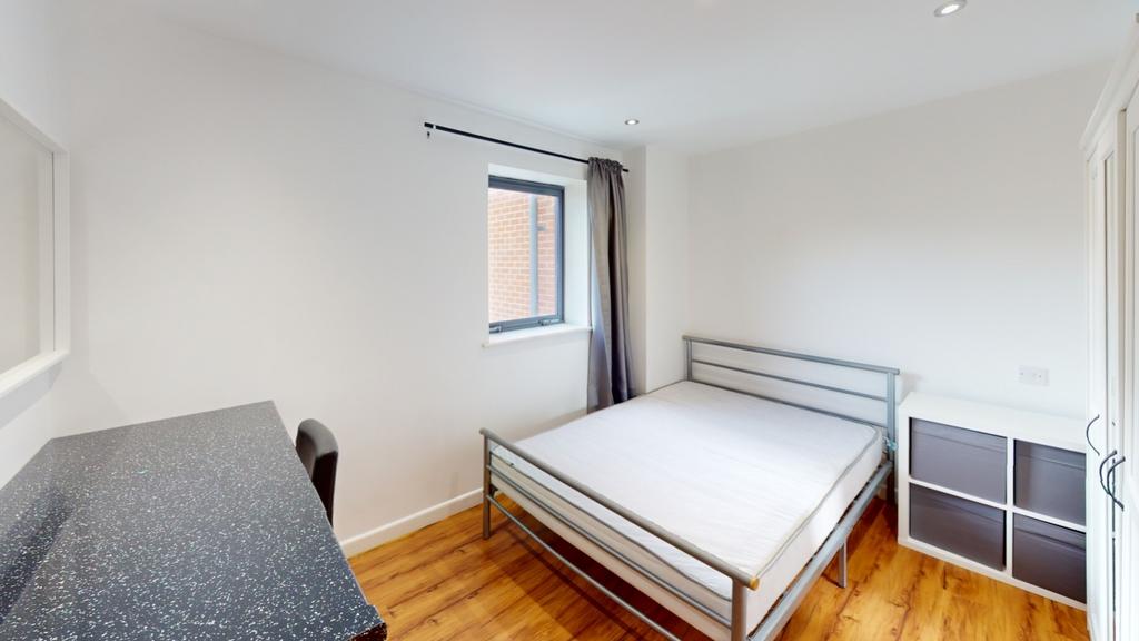 Lrg 23-Cymbeline-Bedroom(3)