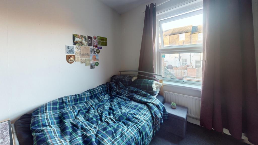 Lrg 4-Annesley-Grove-Bedroom 2