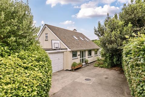 3 bedroom detached bungalow for sale, Mawnan Smith | South Cornwall