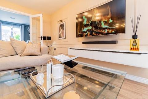 3 bedroom house to rent, Bluebell Crescent, Birmingham B42
