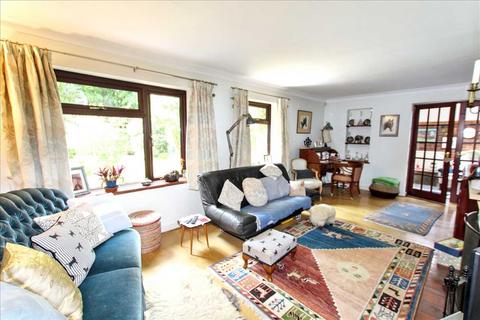 3 bedroom detached house for sale, The Biel, Furze Vale Road, Headley Down