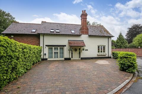 4 bedroom detached house for sale, Abbots Worthy, Winchester, Hampshire, SO21