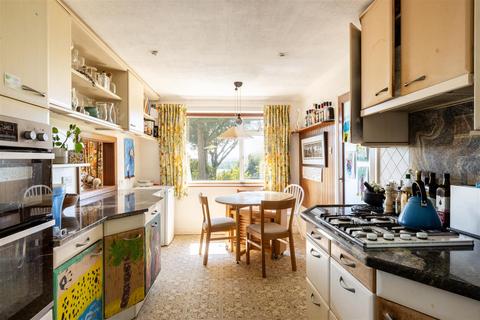 Hazelwood Park Lane, Reigate, RH2 8JZ