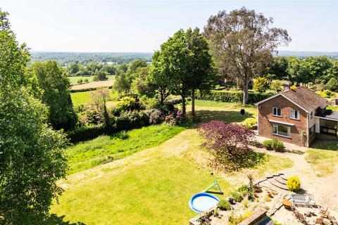 Hazelwood Park Lane, Reigate, RH2 8JZ