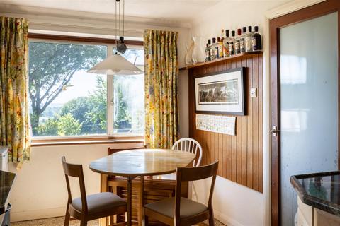 Hazelwood Park Lane, Reigate, RH2 8JZ