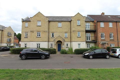 2 bedroom flat for sale, Trist Way, Ifield, Crawley, West Sussex. RH11 0LX