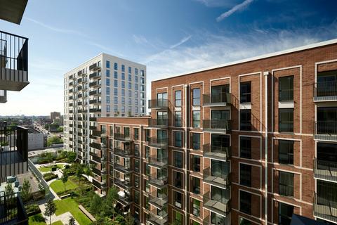 3 bedroom flat for sale, Silkstream, London NW9