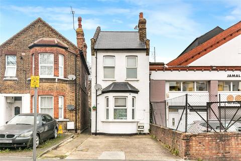 3 bedroom semi-detached house to rent, Stanhope Road, North Finchley, London, N12