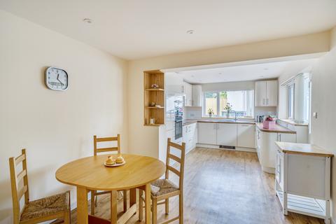 15 North Road, Wells, BA5 2TL