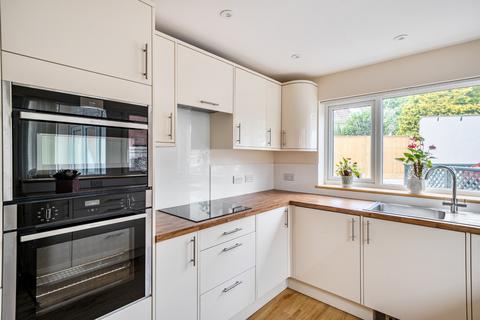 15 North Road, Wells, BA5 2TL