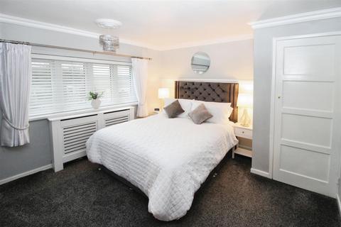 3 bedroom semi-detached house for sale, Nunnery Cottages, Lelley HU12