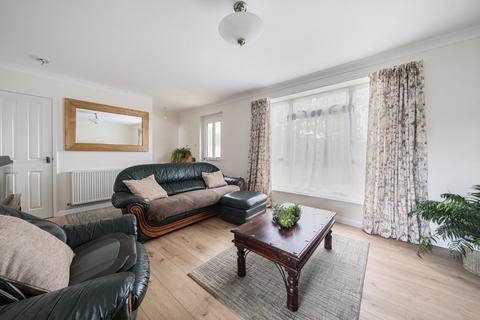 157 Botley Road, Southampton, SO19 0NN